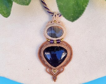 Macrame Necklace with purple Labradorite and Amethyst
