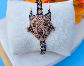 Macramé bracelet 'Lynx' with tiger's eye