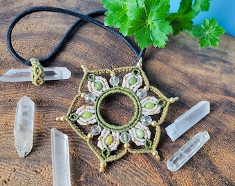 Dread hair tie with clear quartz and macrame, boho dread jewellery