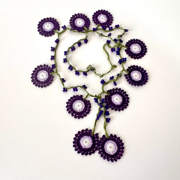 Purple Short Crochet Pattern Beaded Crochet Necklace, Purple boho gift for christmas, vintage style crochet lariat, Turkish Flower Pattern.