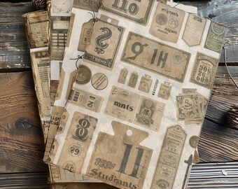 Może przedstawiać: Stos vintage'owego papieru z różnymi wzorami i tekstami, w tym numerami, słowami i symbolami. Papier jest brązowy i kremowy z efektem zużycia. Tekst zawiera "INSIO CAKS 110", "migrants", "91H", "KEFUDIO", "mnts", "Studrants" i "Cand 306 609".