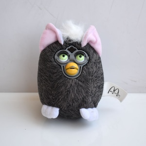 Vintage 4.5&quot; Furby McDonalds 2000 Mechanical Plush Stuffed Soft Toy European Kids Nursery Room MCM Decor Animal Figurine