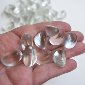 35 Clear Glass Stained Pebble Crysta Polished Tumbled Nuggets Decorative Stones Mosaic Art Garden Party Decor Tiles Cabochon