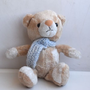 Vintage 9 &quot; Teddy Bear Blue Scarf White Beige Plush Stuffed Soft Toy European Kids Nursery Room MCM Decor Animal Figurine