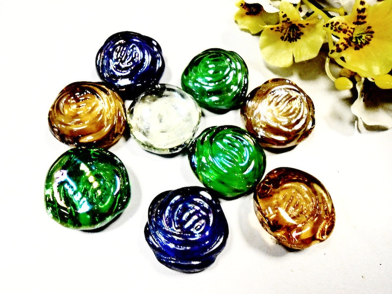 9 Glass Pebble Flower Cabochon 30 Mm Crystal Rainbow Polished Etsy