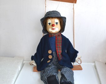 Vintage 24" gran payaso swing pintado a mano porcelana cara cuerda títere payaso marioneta muñeca figura coleccionable MCM Kisd vivero decoración