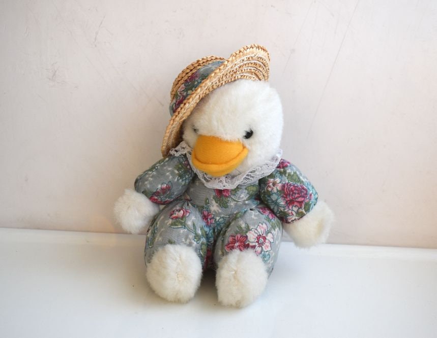 Vintage Straw Duck With Wooden Head Decorative Collectible Lodge
