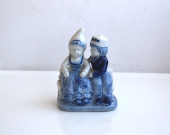 Vintage Delft Holland Blue White Boy Girl Couple Bench Figurine Animal White Porcelain Statue Statuette Gift MCM Netherlands Collectible Toy
