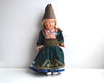 Hard Plastic DOLL ITALY Italian 1940s/50s Vintage Antique Doll's