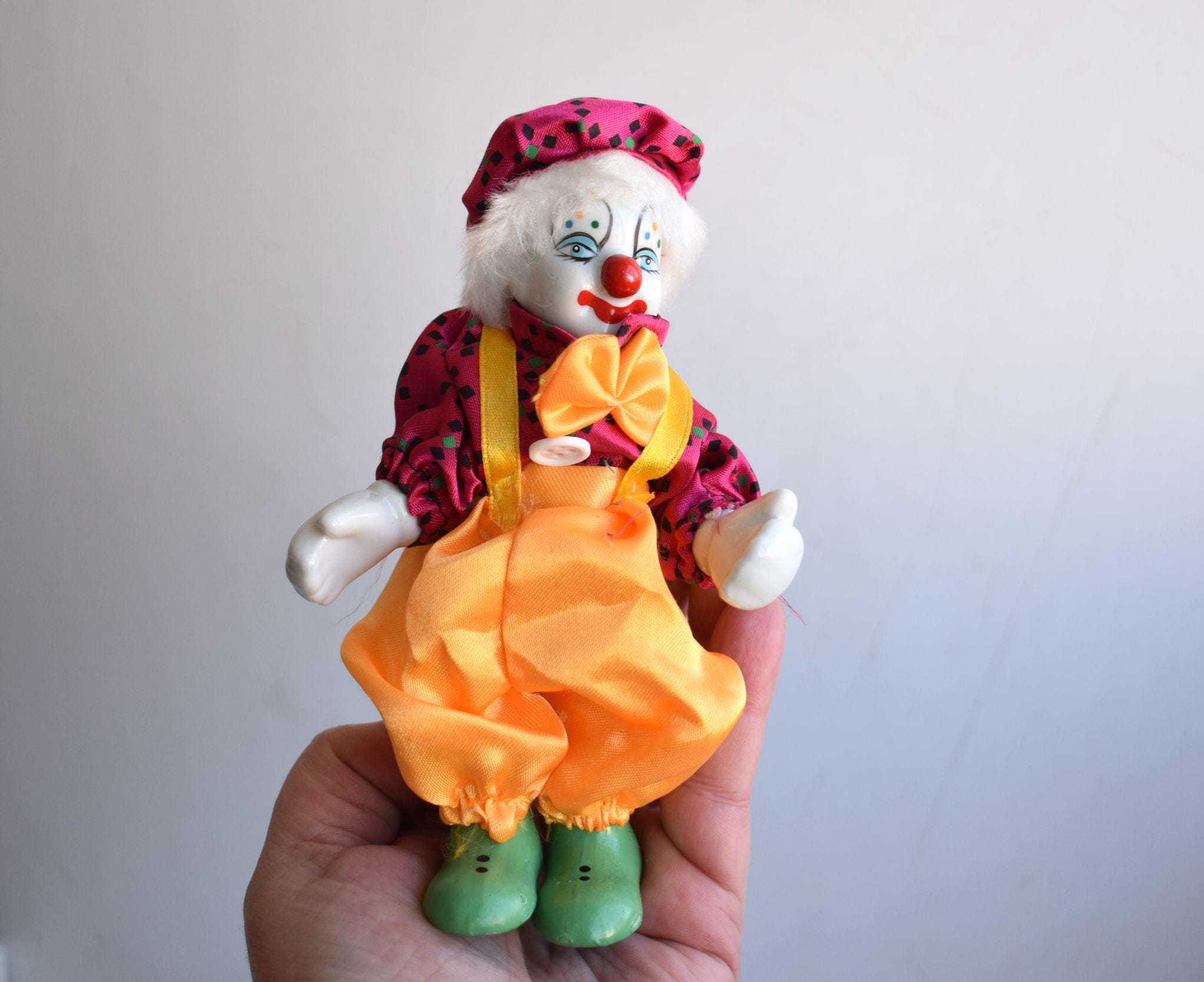 ヴィンテージ 6インチ ピエロ人形 コレクターズアイテム 磁器