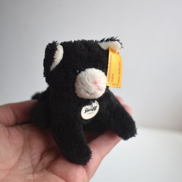 Cute STEIFF 112072 Black Cat Kitten Keychain Plush Stuffed Soft Toy Key Chain Car Bag Accessories Kids Nursery Room Decor