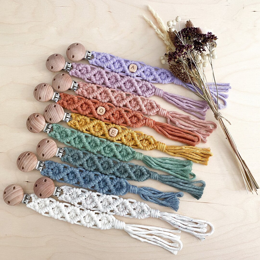 Personalized Macrame Baby Pacifier Clip, Blanket Holder, Dummy Clip