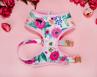 Arnés para perro personalizado con flores rosas / chaleco arnés floral para perro / arnés personalizado para mascotas / regalo para cachorro