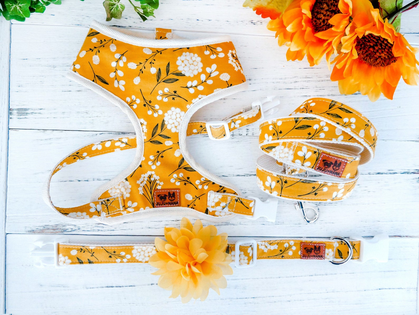 Floral Girl dog harness leash set/ small medium harness vest/ Etsy