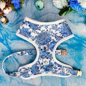Chinoiserie floral dog harness vest/ French Toile de Jouy dog harness/ vintage flower dog harness/ blue white wedding girl fabric harness