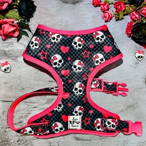sugar skull dog harness vest/ day of the dead skeleton dog harness/ valentine Halloween dog harness/ girl plaid dog harness/ black pink dog