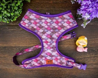 Mermaid Scales Hundegeschirr Weste / Purple Girl Hundegeschirr Weste / Hündin Geschirr / Kleines Welpen Geschirr / Verstellbares mittelgroßes Hundegeschirr