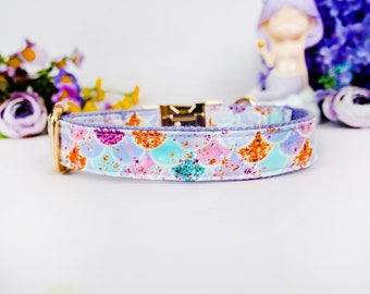 Halsband met zeemeerminschubben / Paarse halsband voor teefjes / Halsband voor grote en kleine honden / Halsband voor middelgrote puppy's / Halsband van designstof / Zachte halsband voor dames