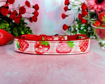 イチゴ柄のかわいい犬用首輪/デイジーフラワーガール柄の犬用首輪/花柄