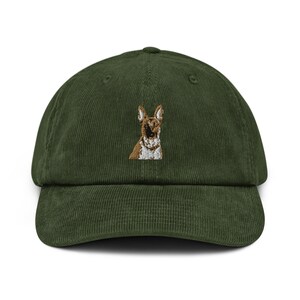 Snygg manchestermössa i belgisk malinois | Broderad pappamössa i unisex-stil med belgisk malinois-tryck | Perfekt hundpresent | Flera färger