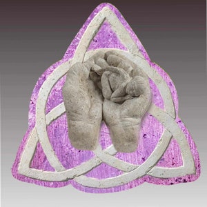 Biodegradable Trinity Knot Urn with Baby Angel. For land or water burial