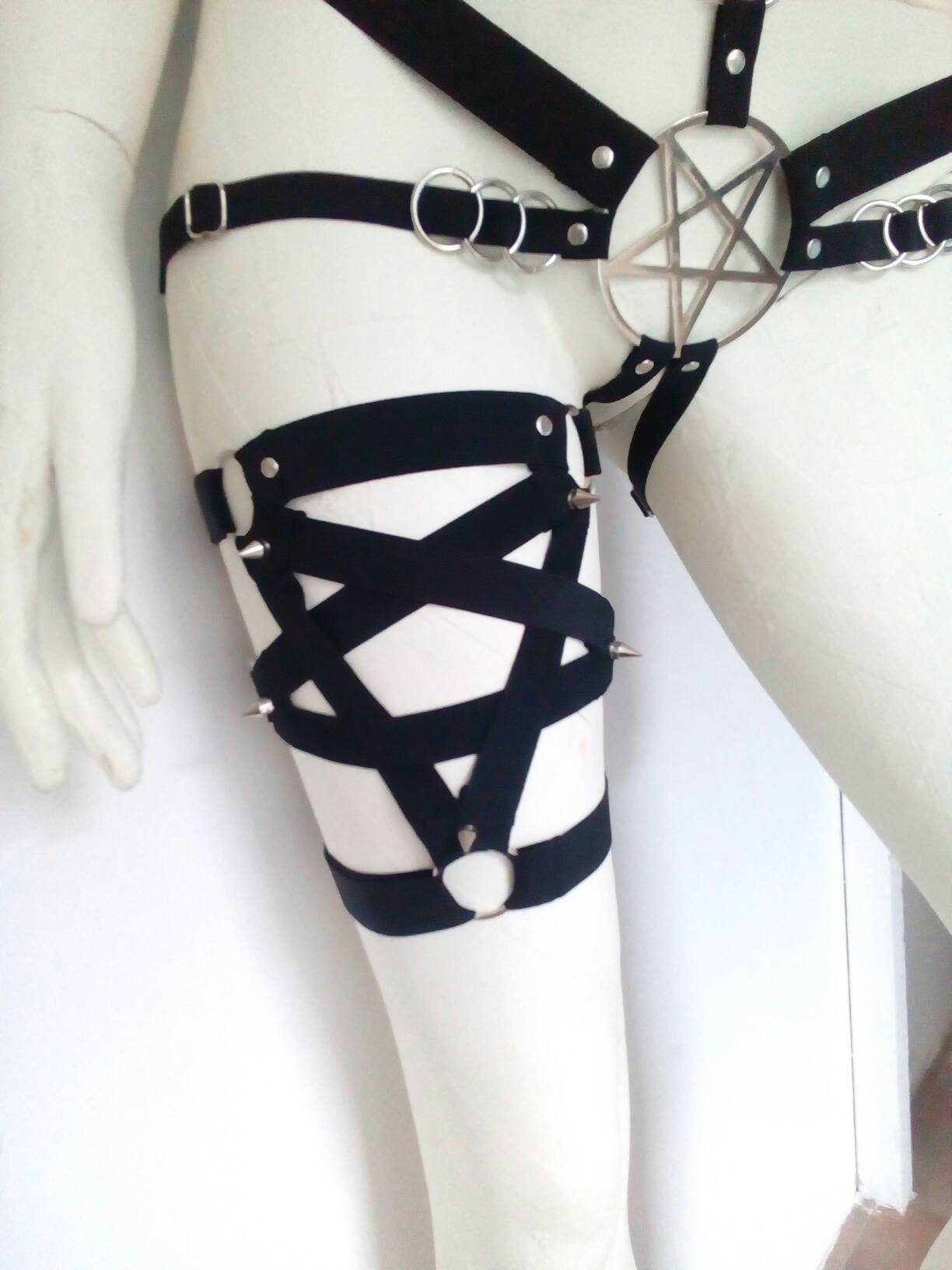 Lady Seven 2 Pcs Adjustable Elastic Punk Gothic Leg Harness Garter Belt Leg Garters 