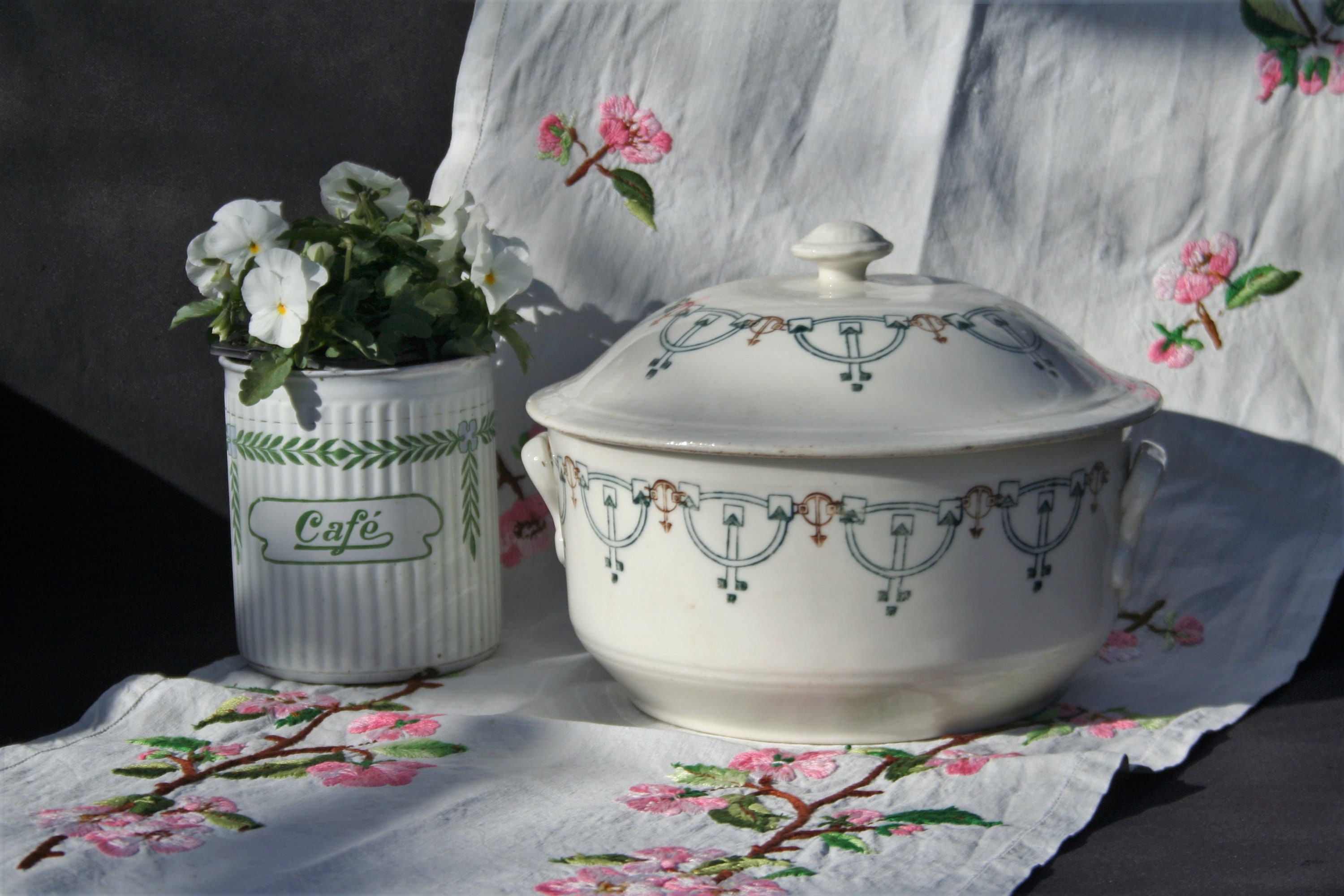 Grand Français St Uze en Grès Tureen & Lid, Vaisselle de Casserole Transferware, Pot Pierre Fer, Grè