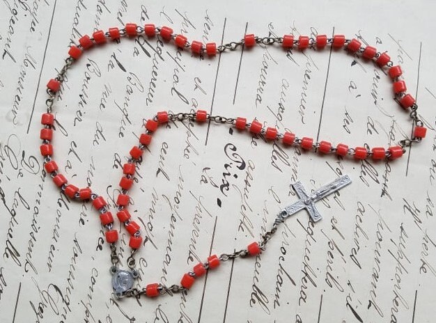 Petit Chapelet-Chapelet Antique Français avec Perles de Verre Couleur Rouge, Cadeau Religieux, 1Ère 