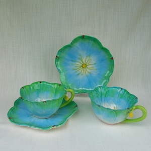 2 Extra Large Delicate Vintage French Handmade Flower Coffee-Café-Tea Cups & Saucers,Kitchen-Home Decor,French Breakfast Tea-Coffee Cups