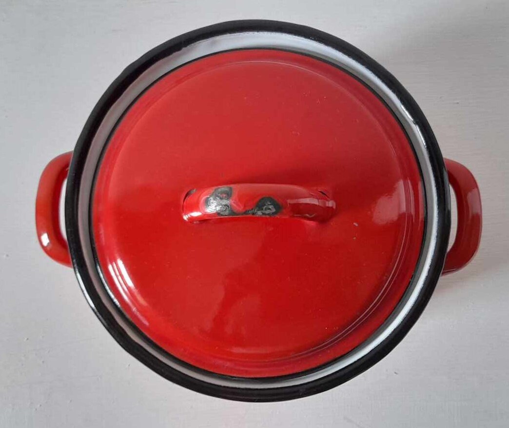 Casserole émaillée rouge vintage - Madame Chine
