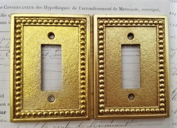 2 Vintage Français Plaques d'interrupteur Électrique en Laiton, Couvercle d'éclairage Château, Plaqu