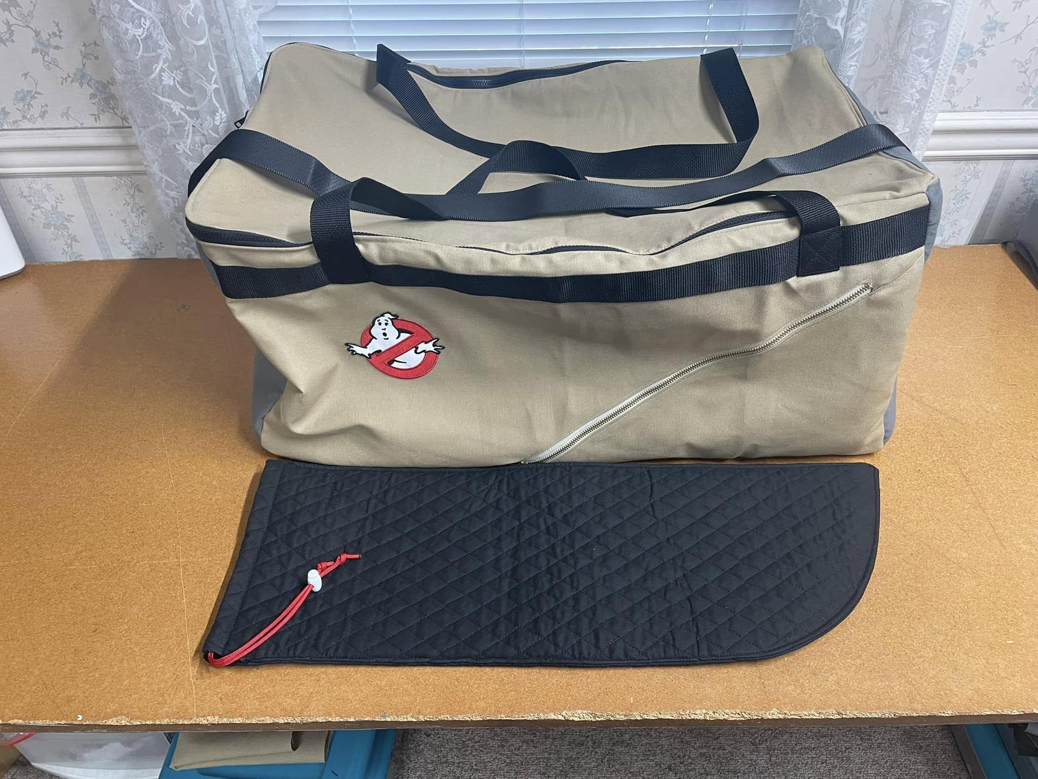 Zaino Ghostbusters Nero In Tela – Borsa Da Scuola O Viaggio Con Porta Laptop E Ricarica USB (18 Pollici) - Foto 2
