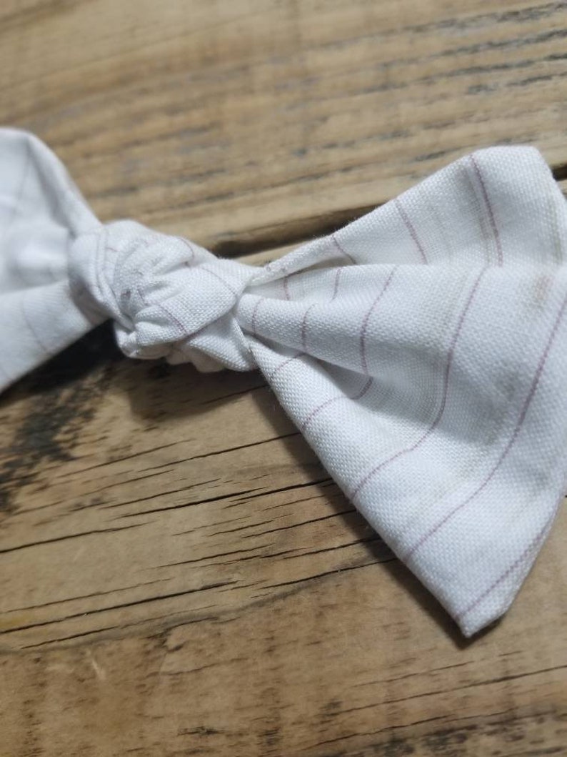 Floral Dusty Pink Fuscia Spring Pink Knotted Fabric Hair Bows for Babies and Girls Faux Wood Print Nylon Headband or Alligator Clip