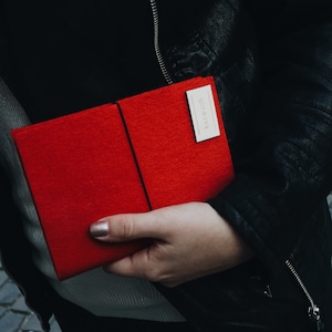 2026 Miljövänlig minimalistisk anteckningsbok för planering och anteckningar A6 med veckoplanerare, månadsplanerare och 40 extra sidor - röd