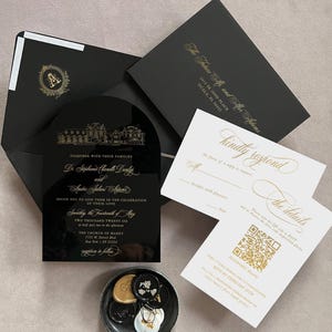 Faire-part de mariage de luxe classique, mariage vintage, faire-part de mariage arqué, suite d'invitations en acrylique avec papier vélin et jeu de cartes Rsvp à code QR