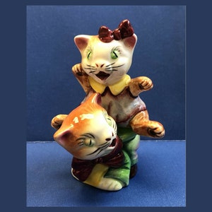 Vintage 1950s Rare Set Anthropomorphic  Cat Stacking Salt/Pepper Shakers Marked Japan