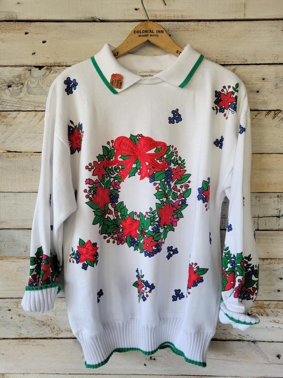 Christmas Wreath Sweatshirt