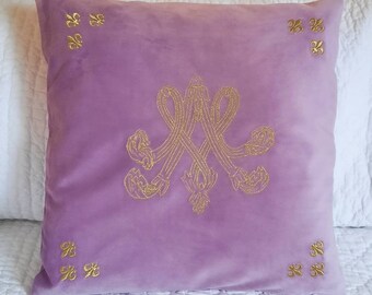 Embroidered upholstery velvet cushion cover - Marie-Antoinette monogram