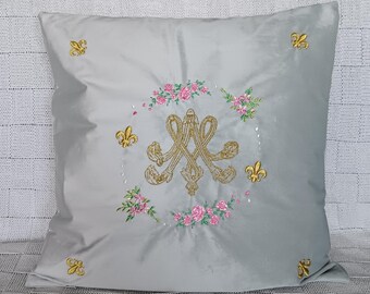 Embroidered blue velvet cushion cover - Marie-Antoinette monogram