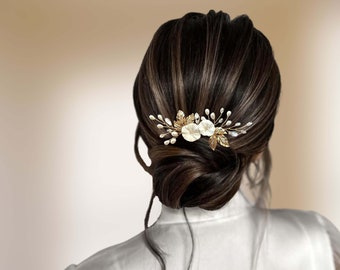 Peigne à cheveux floral de mariage bohème, Bijou de cheveux perles, cristal et feuilles dorées PG0011