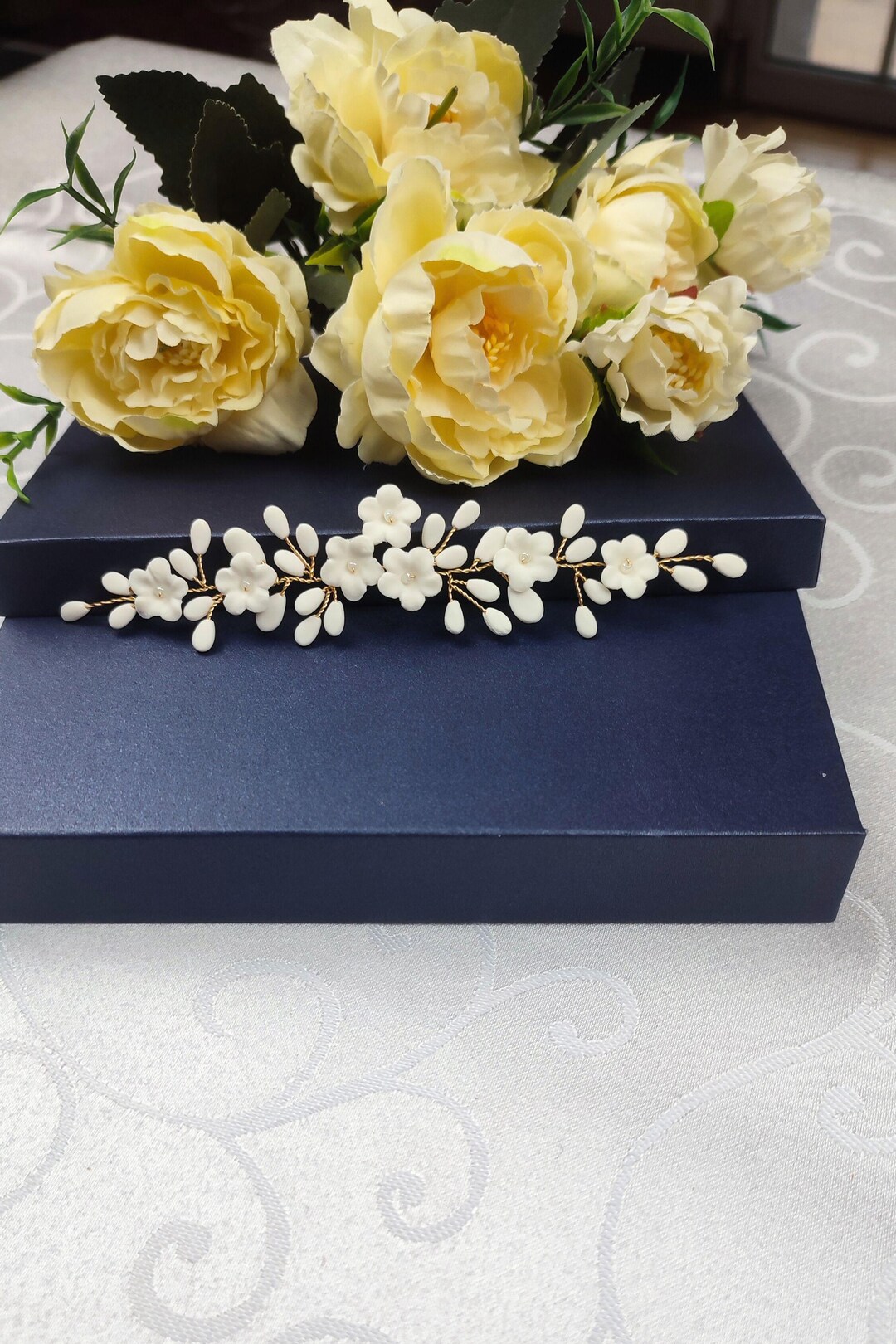 White Porcelain Wedding Hair Piece, Large Floral Headpiece for Bridal  Hairstyle, Long Back of the Head Hair Piece BJ0024 - Etsy Israel, image size:1080x1620