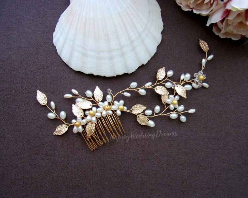 Gold wedding hair comb Bridal hair vine comb Pearl flower hair vine Bridal hair piece PG0021