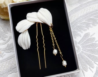 Wedding hair pin with cold porcelain white leaves and freshwater pearls, Original bridal hair piece EP0026