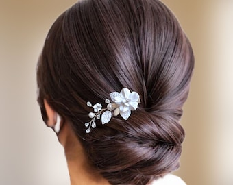 Pince cheveux florale mariage, Clip cheveux perles et cristal, Bijou cheveux mariée demoiselle d'honneur, Peigne cheveux HC0004