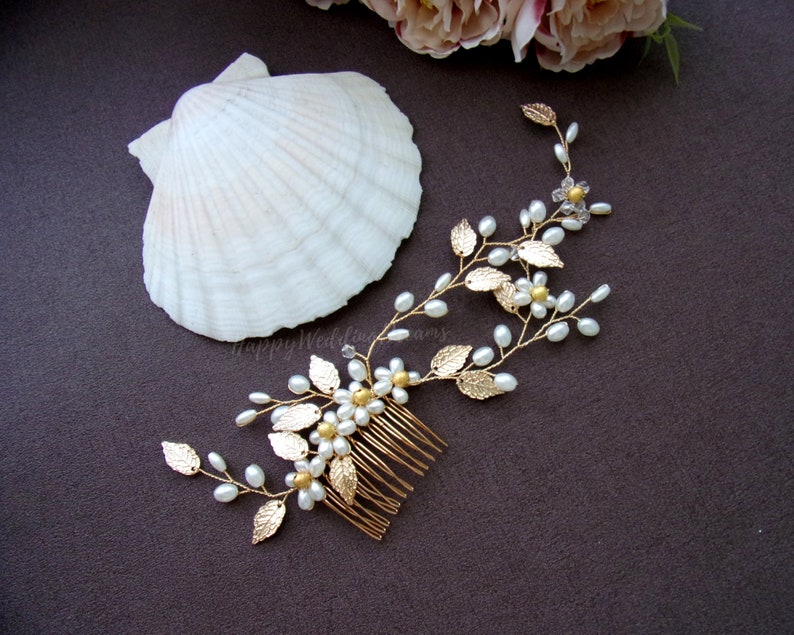 Gold wedding hair comb Bridal hair vine comb Pearl flower hair vine Bridal hair piece PG0021