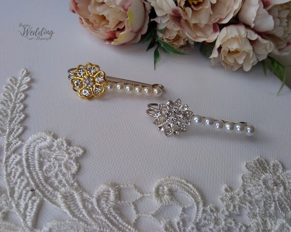 Brooch for best sale gown