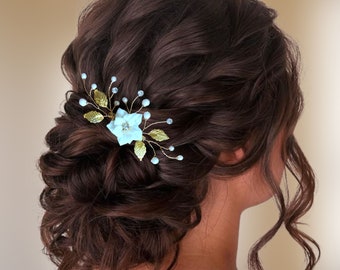 Peigne cheveux floral de mariage, Peigne de mariée avec fleur, perles et strass, Bijou de cheveux mariage champêtre-chic PG0019