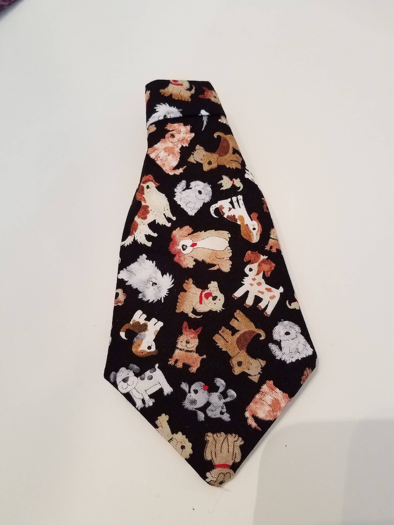 Doggy Day Care Dog Tie