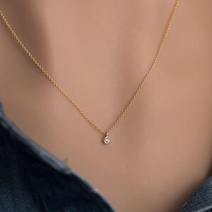 14k Solid Gold Diamond Necklace: Elegant Everyday Jewelry