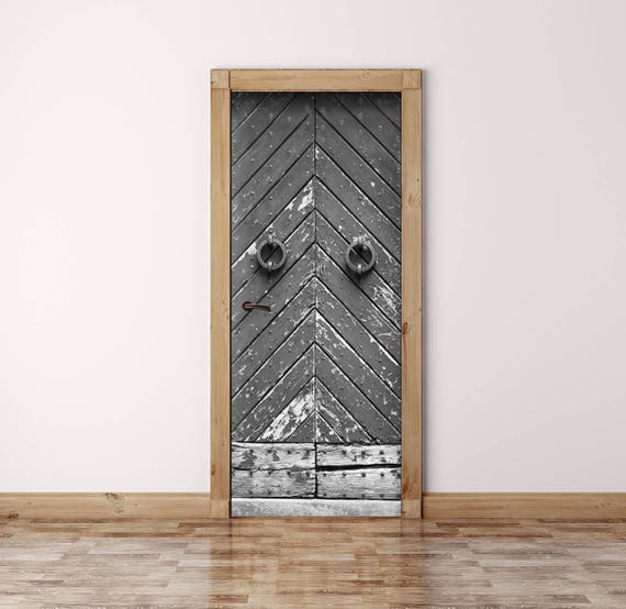 Vinilo adhesivo puerta de madera vieja